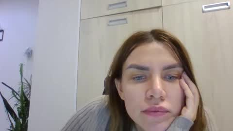 lena6122000 online show from 10.21.25