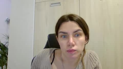 lena6122000 online show from 11.25.25