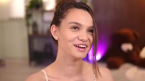 Lena Laurent online show from 06.19.26