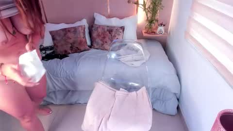 Snapshot of lena_paulxo chatting on 02.17.26 Lena Paul online show from 02.17.26