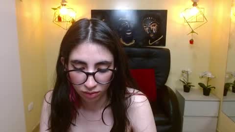 Lena online show from 02.28.25