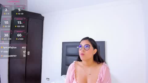 Lena Rousseau  online show from 03.07.25