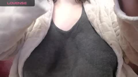 lenagolden online show from 01.31.25