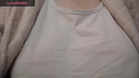 lenagolden online show from 02.21.25