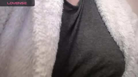 lenagolden online show from 03.06.25