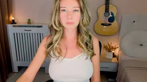 Lena online show from 06.08.26