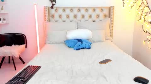 Lena  online show from 03.09.26