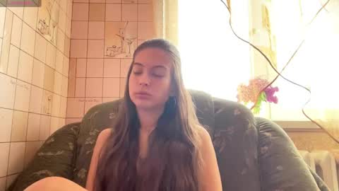 Hellomy name is Natalyits my first day here nice to meet you Give me 50 thumbs ups online show from 05.18.26