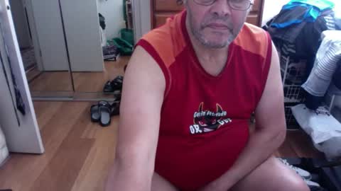 Snapshot of lennyfife chatting on 02.02.25 Pussylicker online show from 02.02.25