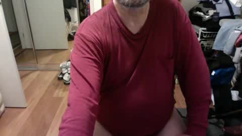 Snapshot of lennyfife chatting on 10.28.25 Pussylicker online show from 10.28.25