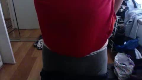 Snapshot of lennyfife chatting on 11.01.25 Pussylicker online show from 11.01.25