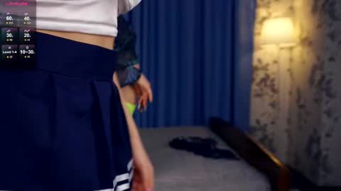 Snapshot of lenoimacyt chatting on 02.19.25 Hey hey our name is Mia Elfy Lovense is active time to play PVT IS OPEN online show from 02.19.25