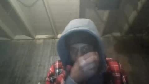 leo199984 online show from 02.17.25