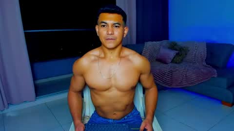 Leo Cartier online show from 04.22.26