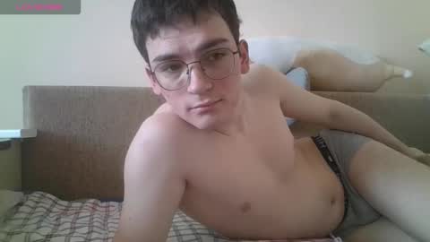 Snapshot of leo_cutie chatting on 02.28.26 leo_cutie online show from 02.28.26