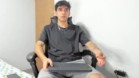 Leo Jones online show from 09.30.25