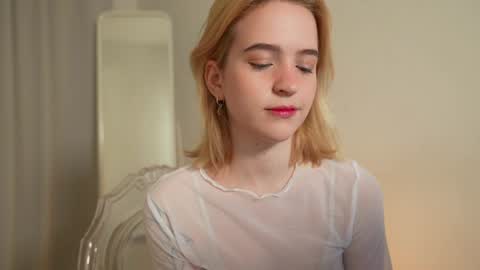  Ashly  online show from 01.26.25