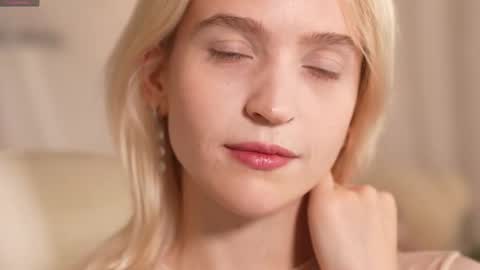  Ashly  online show from 11.28.25