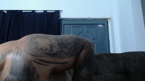 Leo online show from 12.21.25