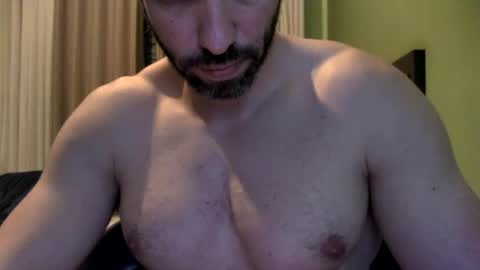 Snapshot of leo_pecs chatting on 08.01.26 LEO PECS online show from 08.01.26