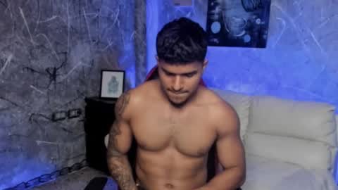 Leo independent model online show from 03.19.26