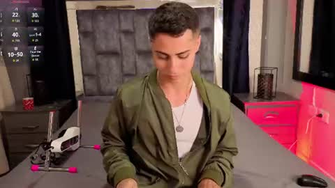 Snapshot of leomonnroe chatting on 07.11.26 leomonnroe online show from 07.11.26