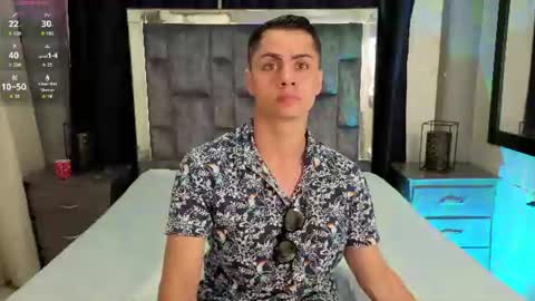 Snapshot of leomonnroe chatting on 07.20.26 leomonnroe online show from 07.20.26