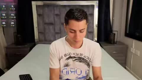 Snapshot of leomonnroe chatting on 07.27.26 leomonnroe online show from 07.27.26