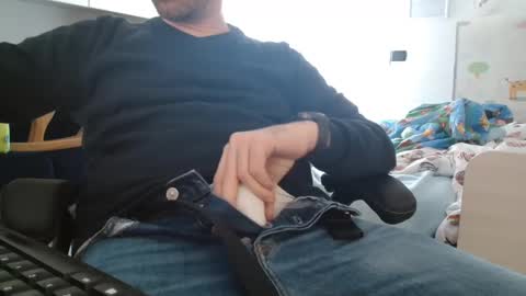 Snapshot of leone44 chatting on 01.29.25 angel e sonia online show from 01.29.25