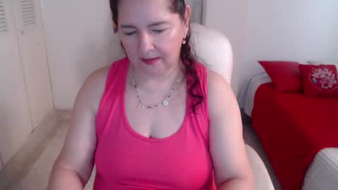 leonela   online show from 06.07.26