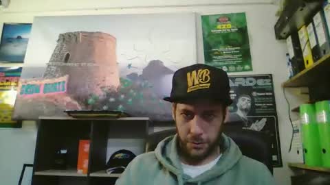 Snapshot of leonidascum chatting on 01.15.26 leonidascum online show from 01.15.26