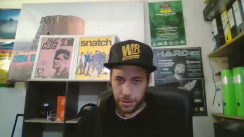 Snapshot of leonidascum chatting on 01.16.26 leonidascum online show from 01.16.26