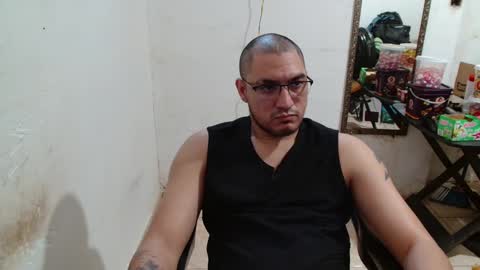 Snapshot of leonino231 chatting on 09.24.25 leonino231 online show from 09.24.25