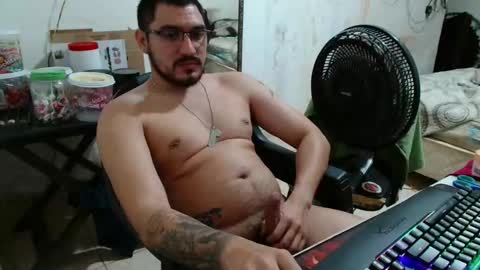 Snapshot of leonino231 chatting on 11.21.25 leonino231 online show from 11.21.25