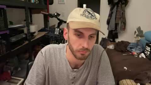 Leon online show from 11.27.25