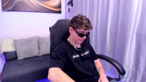 Leo  online show from 12.04.25