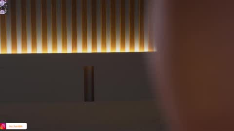 Leora online show from 11.08.25