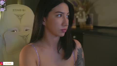 Leora online show from 11.30.25