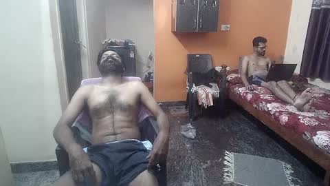 Snapshot of leosbroad chatting on 12.26.24 Leo online show from 12.26.24