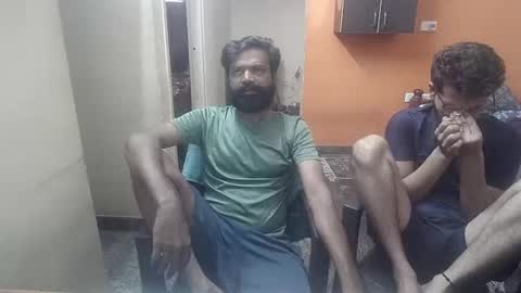 Snapshot of leosbroad chatting on 01.19.25 Leo online show from 01.19.25