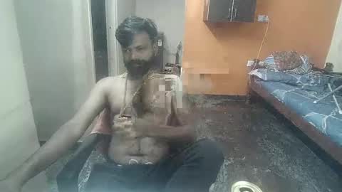 Snapshot of leosbroad chatting on 02.21.25 Leo online show from 02.21.25