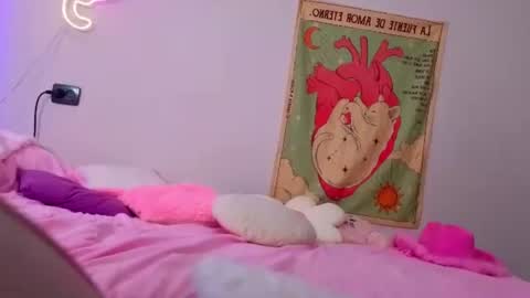 Snapshot of lery_dely chatting on 07.07.26 Valerie online show from 07.07.26