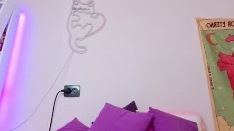Snapshot of lery_dely chatting on 08.10.26 Valerie online show from 08.10.26