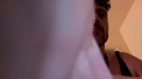 Snapshot of lesbibi69 chatting on 04.02.26 Lesbibi69 online show from 04.02.26