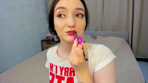 Lesley online show from 11.20.25