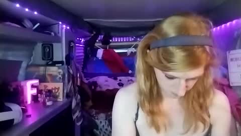 LesleyGumGrass- The Boring Trans girl online show from 03.02.25