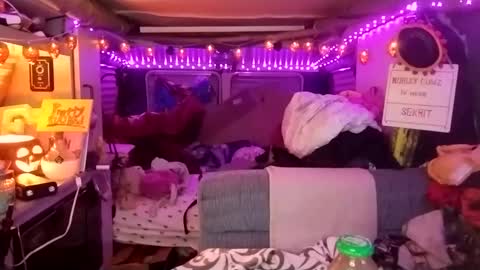 LesleyGumGrass- The Boring Trans girl online show from 09.18.25