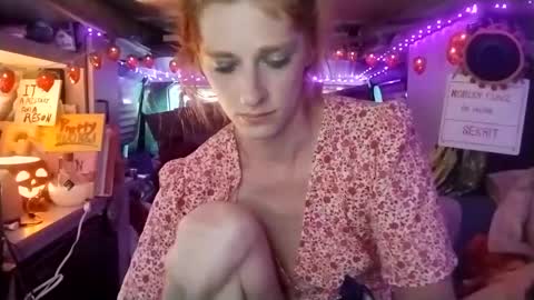 LesleyGumGrass- The Boring Trans girl online show from 10.09.25