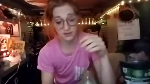 LesleyGumGrass- The Boring Trans girl online show from 12.17.25