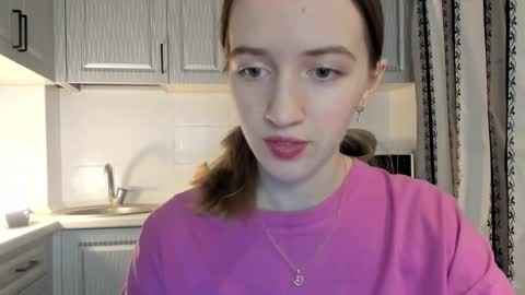  LESLIE   online show from 12.16.25